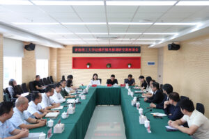 香港理工大学赴横栏镇考察调研：深化合作开拓绿色发展新机遇